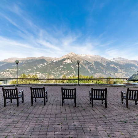 Hotel Hotiday Sauze Torre 4*