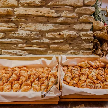 Hotel Hotiday Sauze Torre 4*