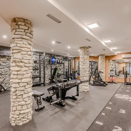 Hotiday Sauze Torre 4* Oulx