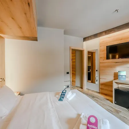 Hotel Hotiday Sauze Torre