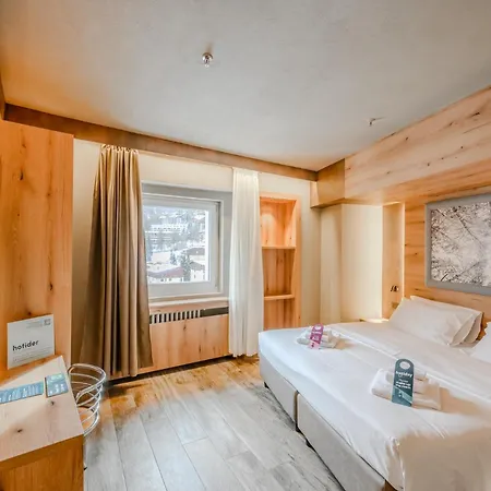 Hotiday Sauze Torre Hotel