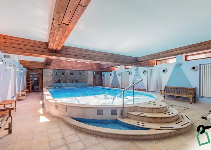 Hotiday Sauze Torre Szálloda Oulx