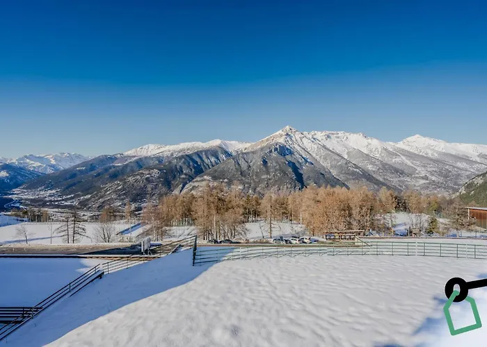 Hotiday Sauze Torre Otel