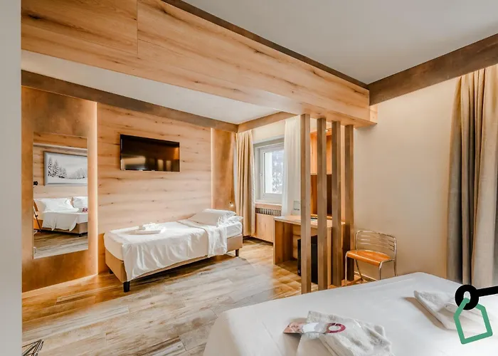 Hotiday Sauze Torre Otel Oulx