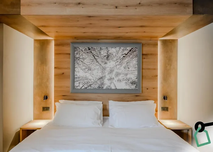 Hotiday Sauze Torre Otel